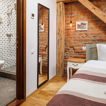 Wood House Republicii Hotel บราชอฟ ภายนอก รูปภาพ