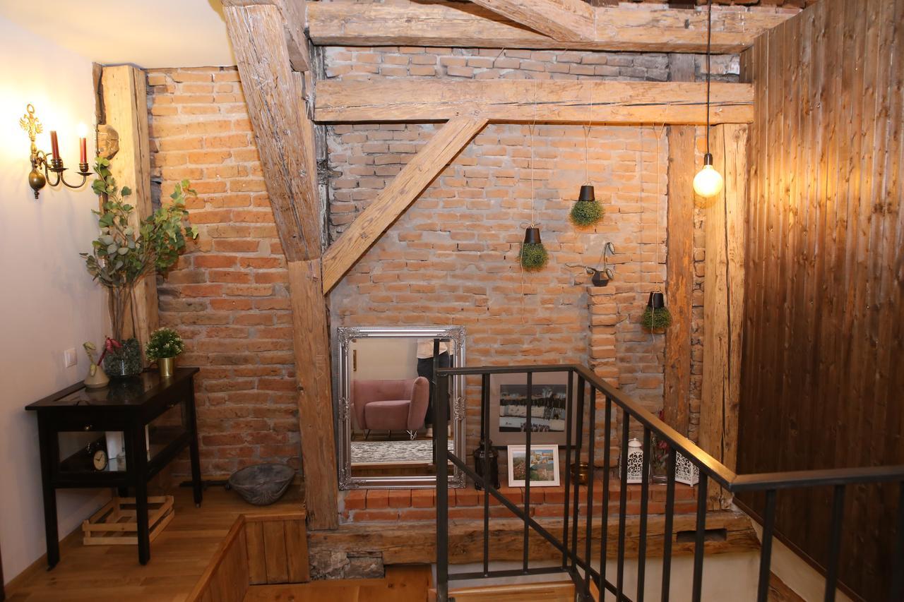 Wood House Republicii Hotel บราชอฟ ภายนอก รูปภาพ